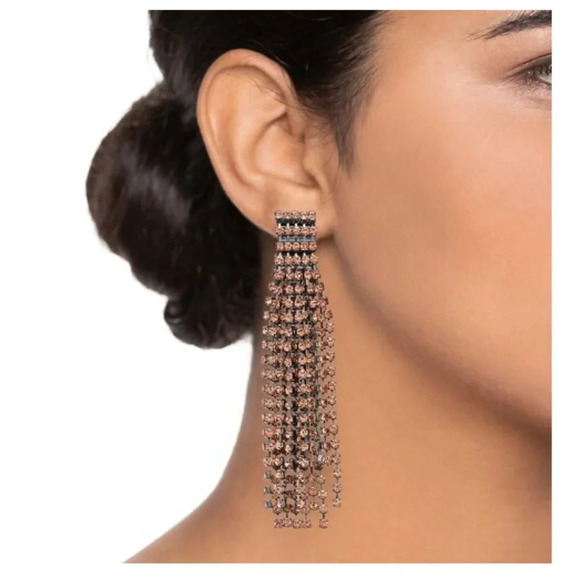 🆕 Simply Vera Wang Water Drama Linear Drop Earrings - Picture 2 of 2